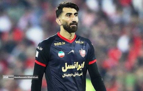 بیرانوند: بازیکنان پرسپولیس هوایی شده‌اند ناراحتم با احساسات هواداران استقلال بازی شد، برخی حرفها بی احترامی بود+فیلم