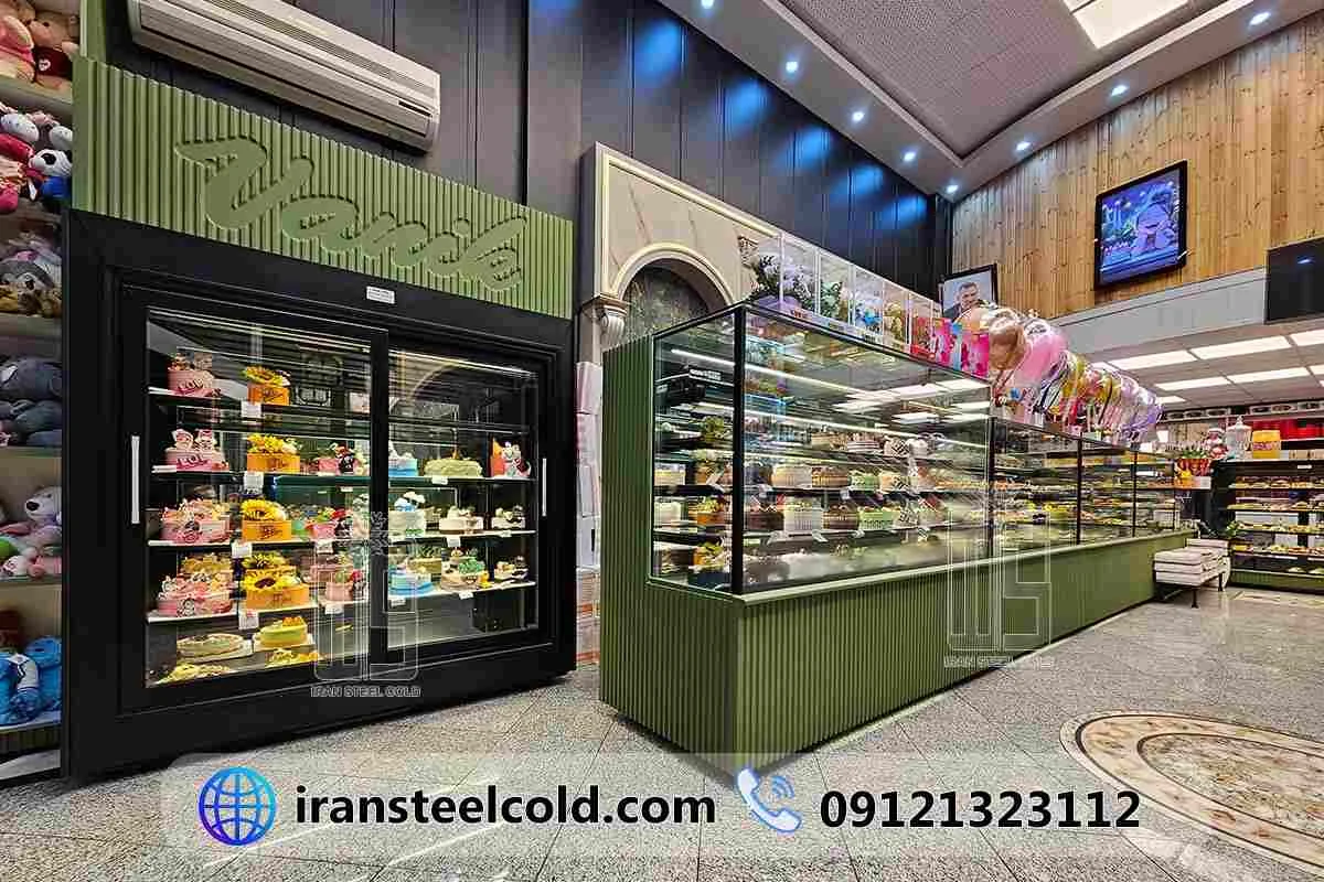 طراحی ویترین&zwnj;هایی جذاب و چشم&zwnj;نواز برای شیرینی&zwnj;فروشی