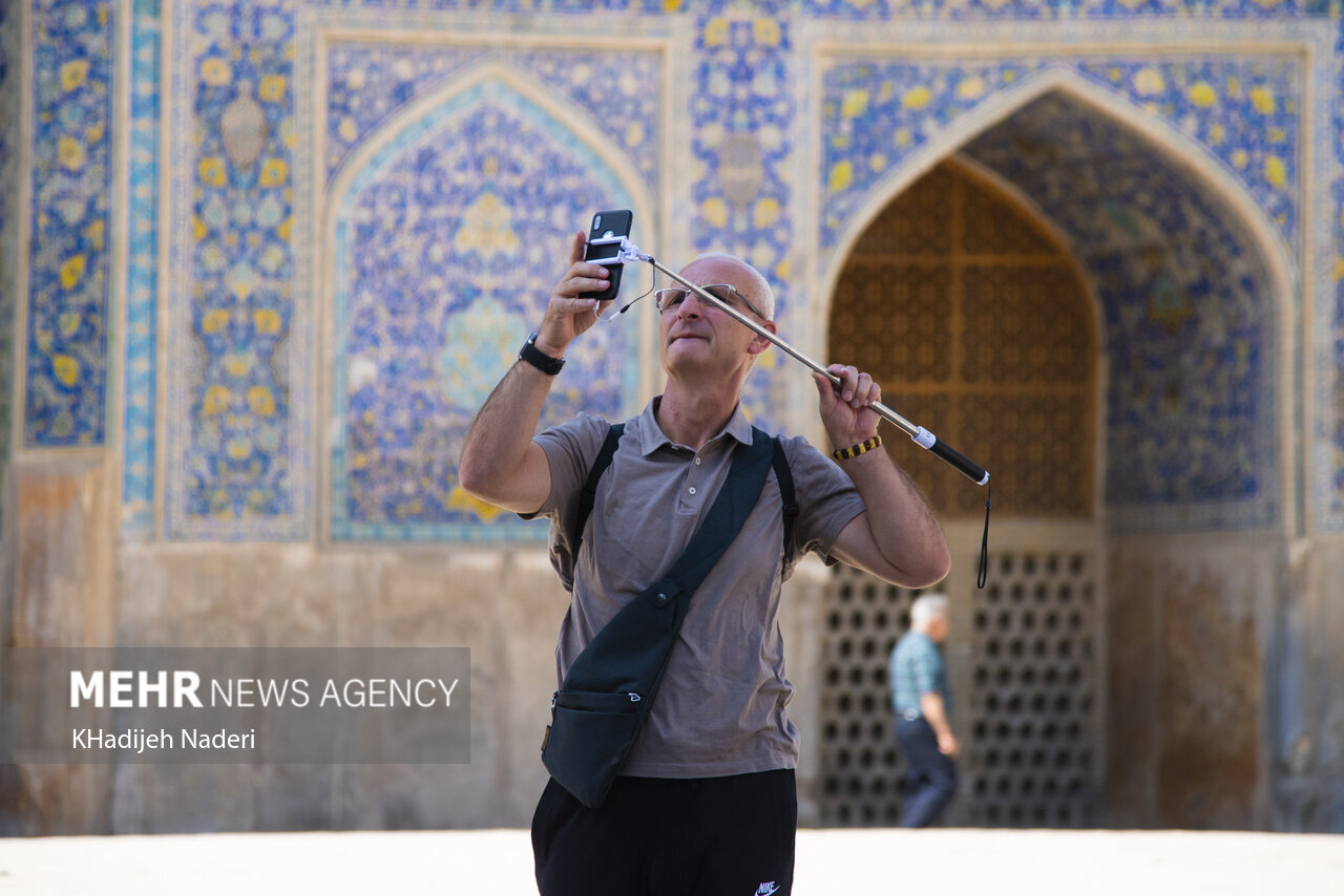 «ازبک‌ها ایران را مقصد زیارتی می‌شناسند و برای تفریحات آبی به دبی و تایلند می‌روند»/ تلاش برای سفر سالانه ۱۰۰هزار ایرانی به ازبکستان