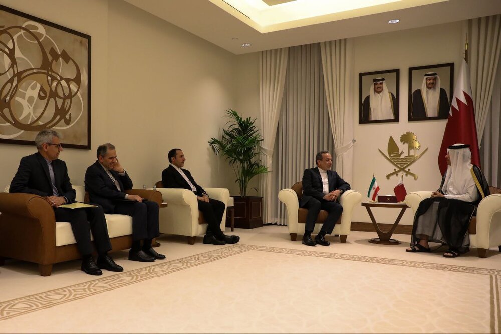 وزیر خارجه استقبال وزیر خارجه قطر از آغاز مجدد مذاکرات ایران و آمریکا